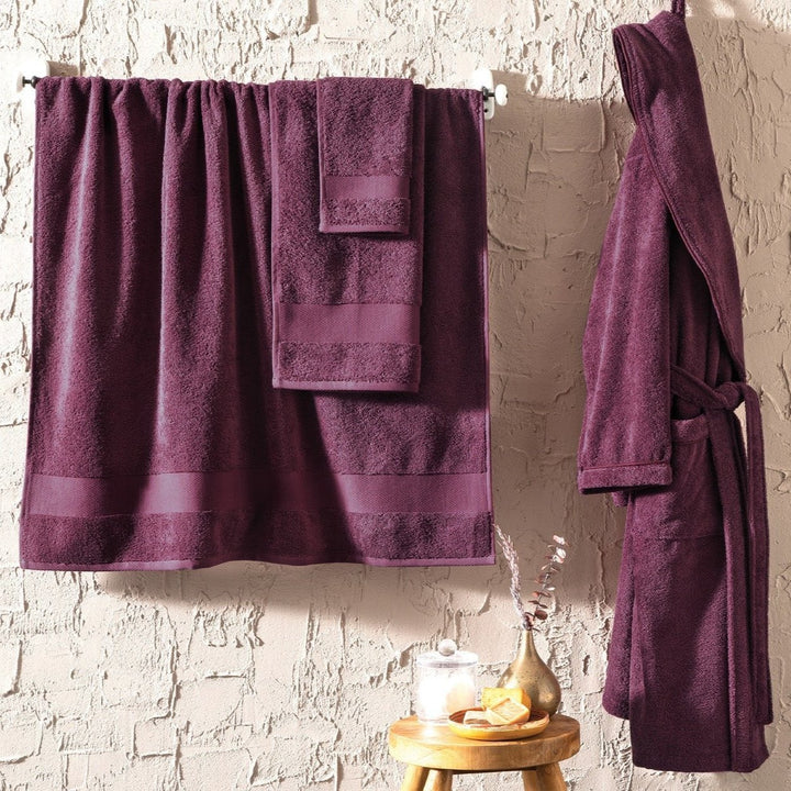 Classic Towel Essentials, 100% Cotton Jersey, Purple, 50x90 cm
