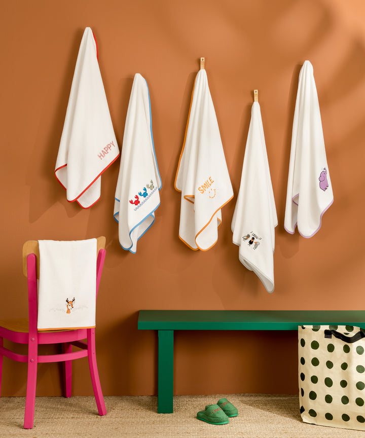 happy-crab-smile-crow-elephant-deer-kids-towels