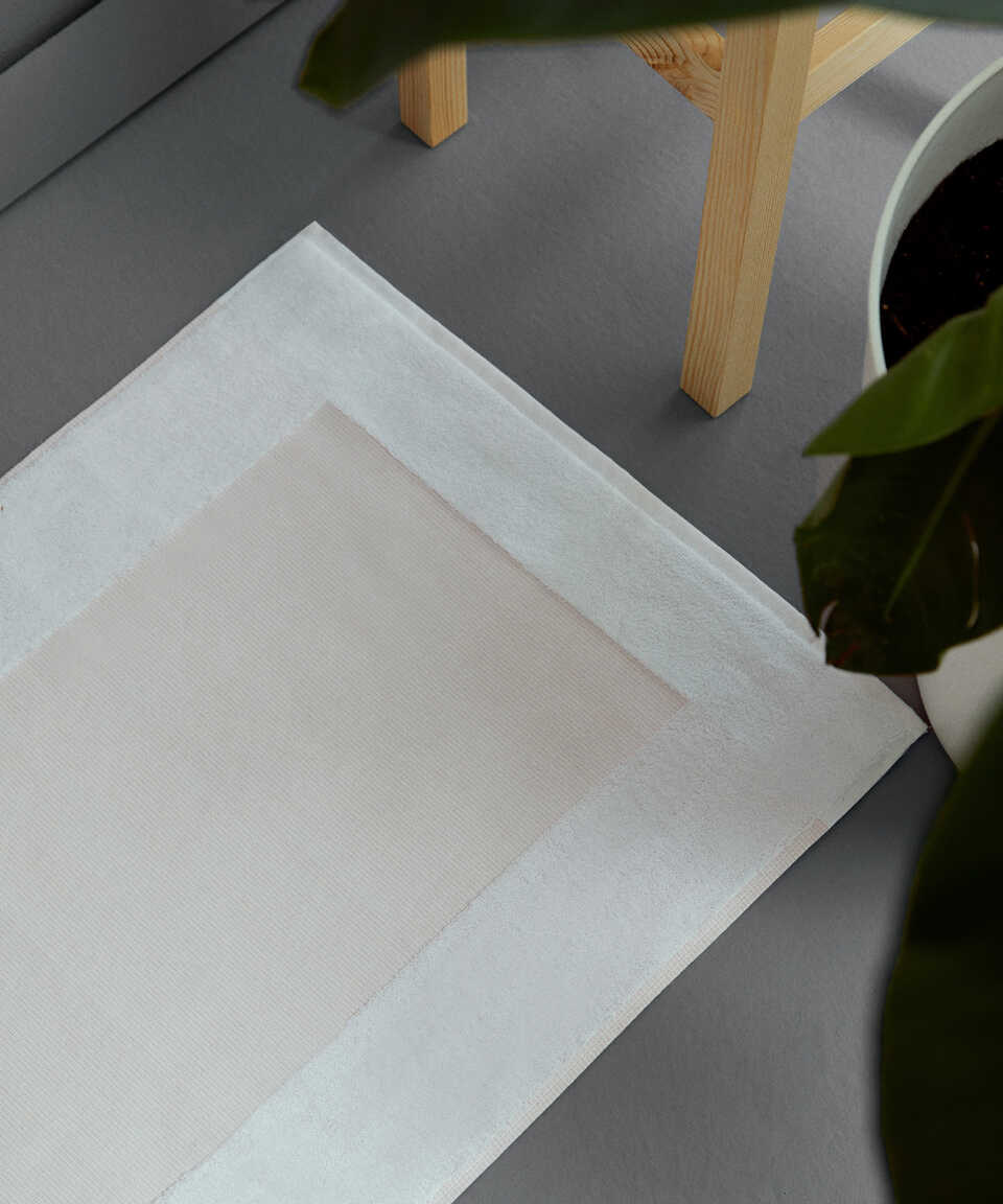 Koupelnová předložka Kilyos, s příměsí lnu, béžové, 50x85 cm