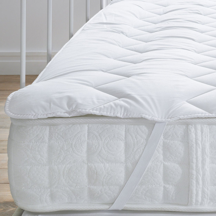 Quilted Mattress Protector Comfort, 140x200 cm