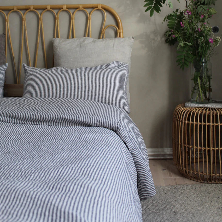 Thin Black Stripes Linen Duvet Cover Set, 135x200 cm, Linen Tales