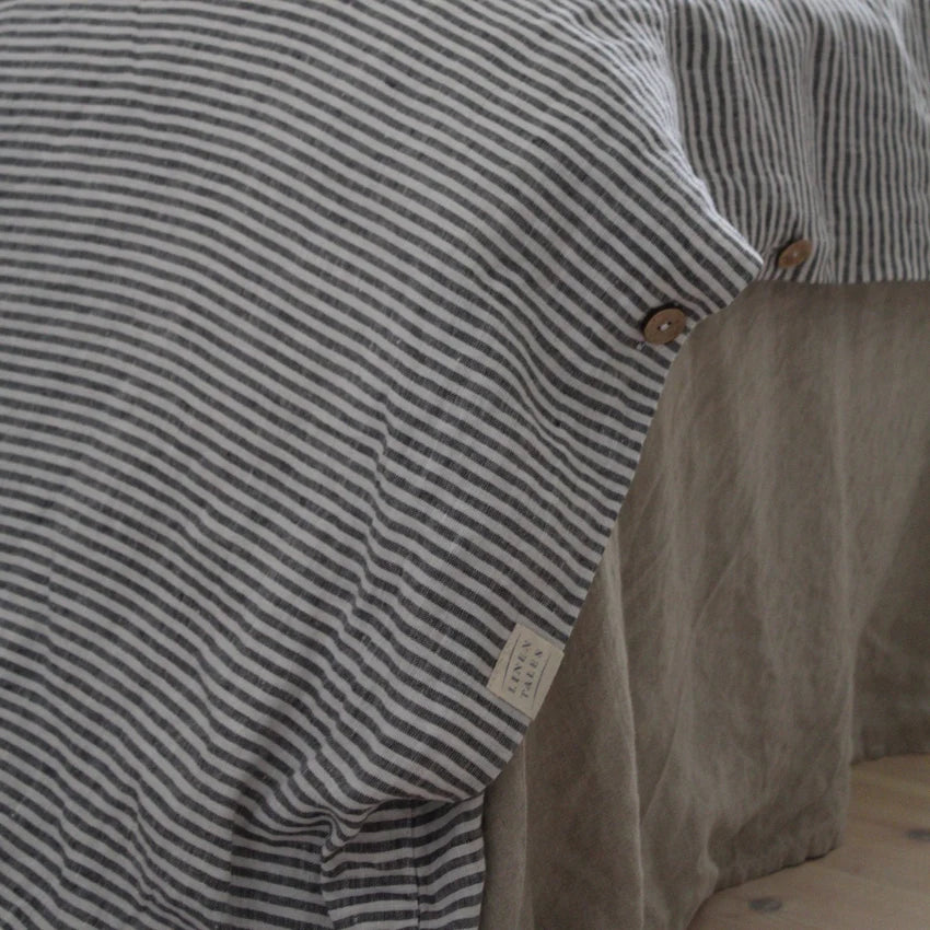 Thin Black Stripes Linen Duvet Cover Set, 135x200 cm, Linen Tales