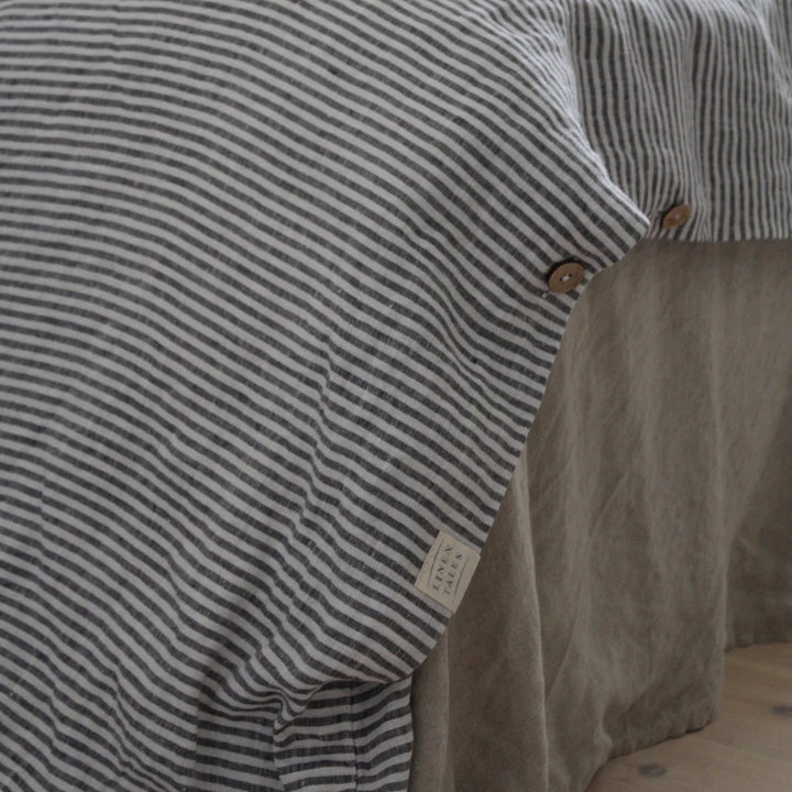 Thin Black Stripes Linen Duvet Cover Set, 135x200 cm, Linen Tales
